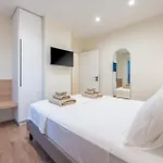 Downtown Luxury Ii (adults Only) Apartment *