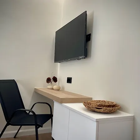 Downtown Luxury Ii (adults Only) Διαμέρισμα *