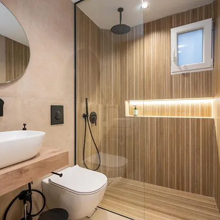 Downtown Luxury Ii (adults Only) Apartment